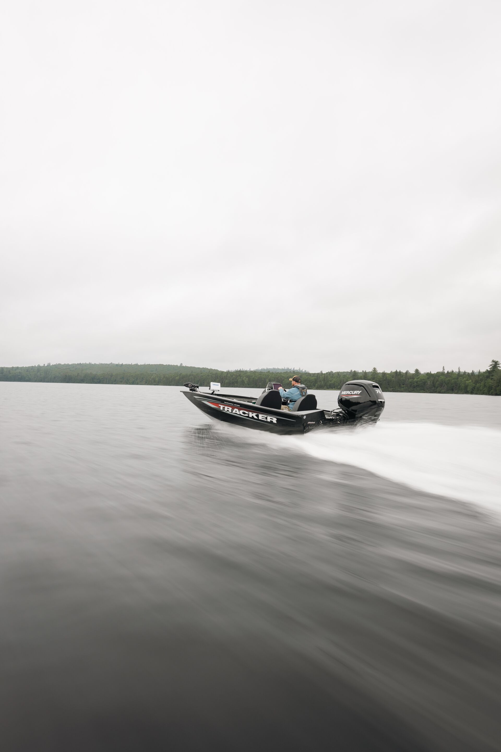 Bass boat moves quickly on the water, PCL vs PCOC concept.