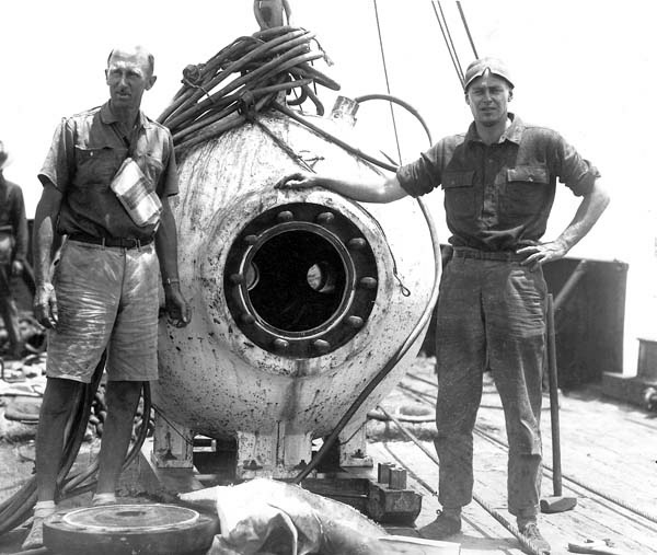 Beebe Barton Bathysphere